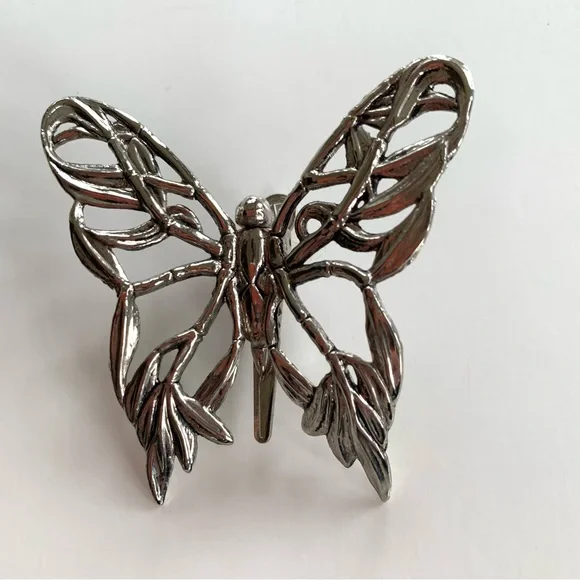 John Hardy | Jewelry | Johnhardy Neiman Marcus Butterfly  display picture 1